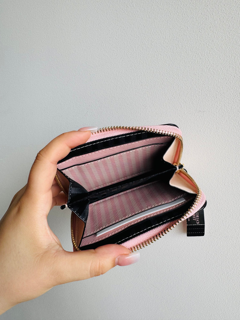 Billetera Victoria Secret