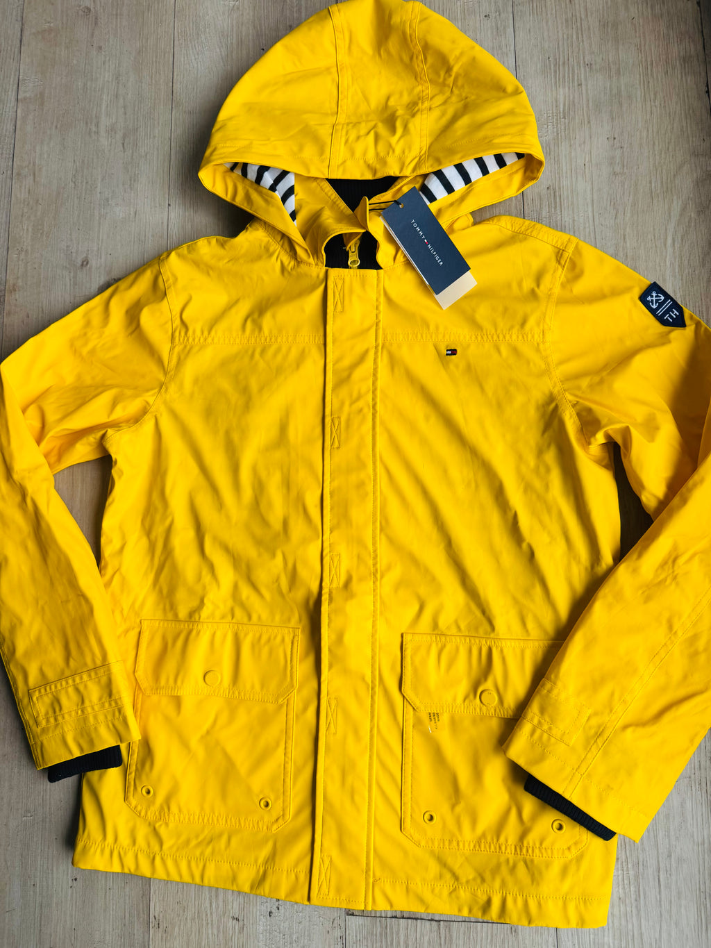 Chaqueta Tommy Hilfiger impermeable niño