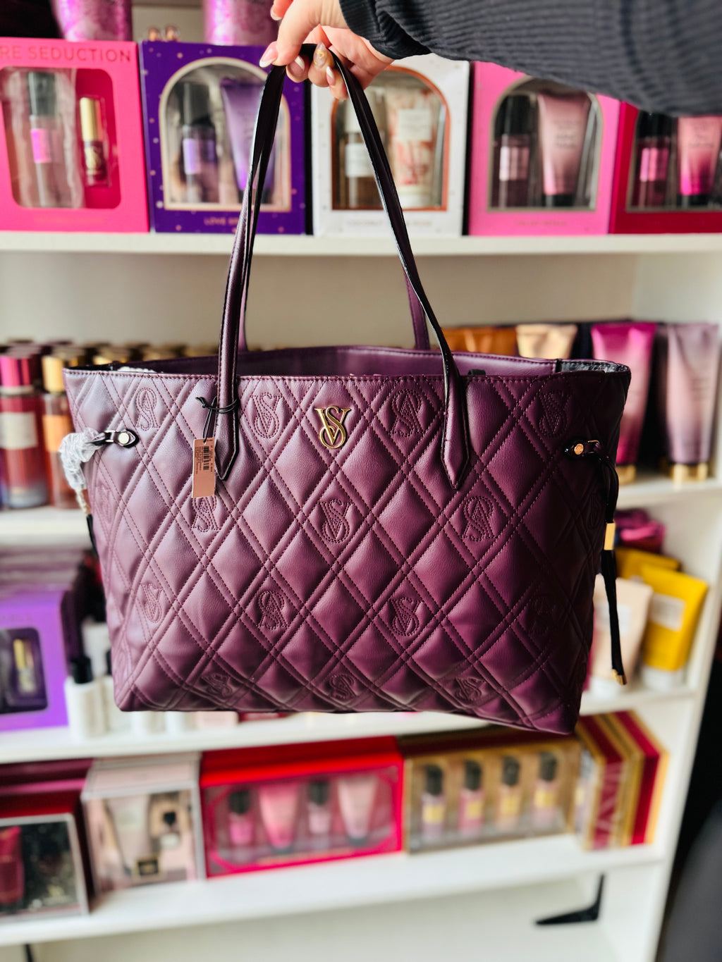 Tote Victoria’s Secret