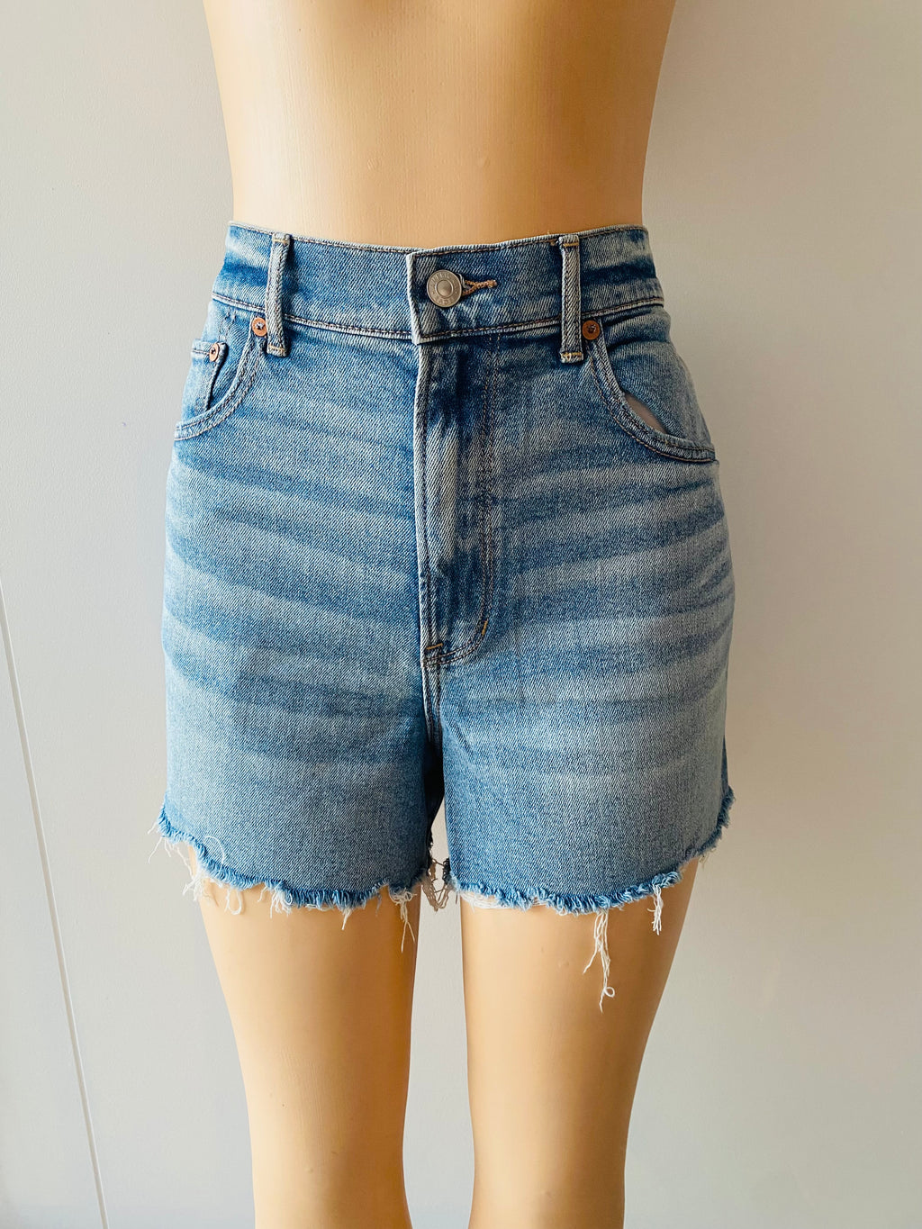 Short American Eagle