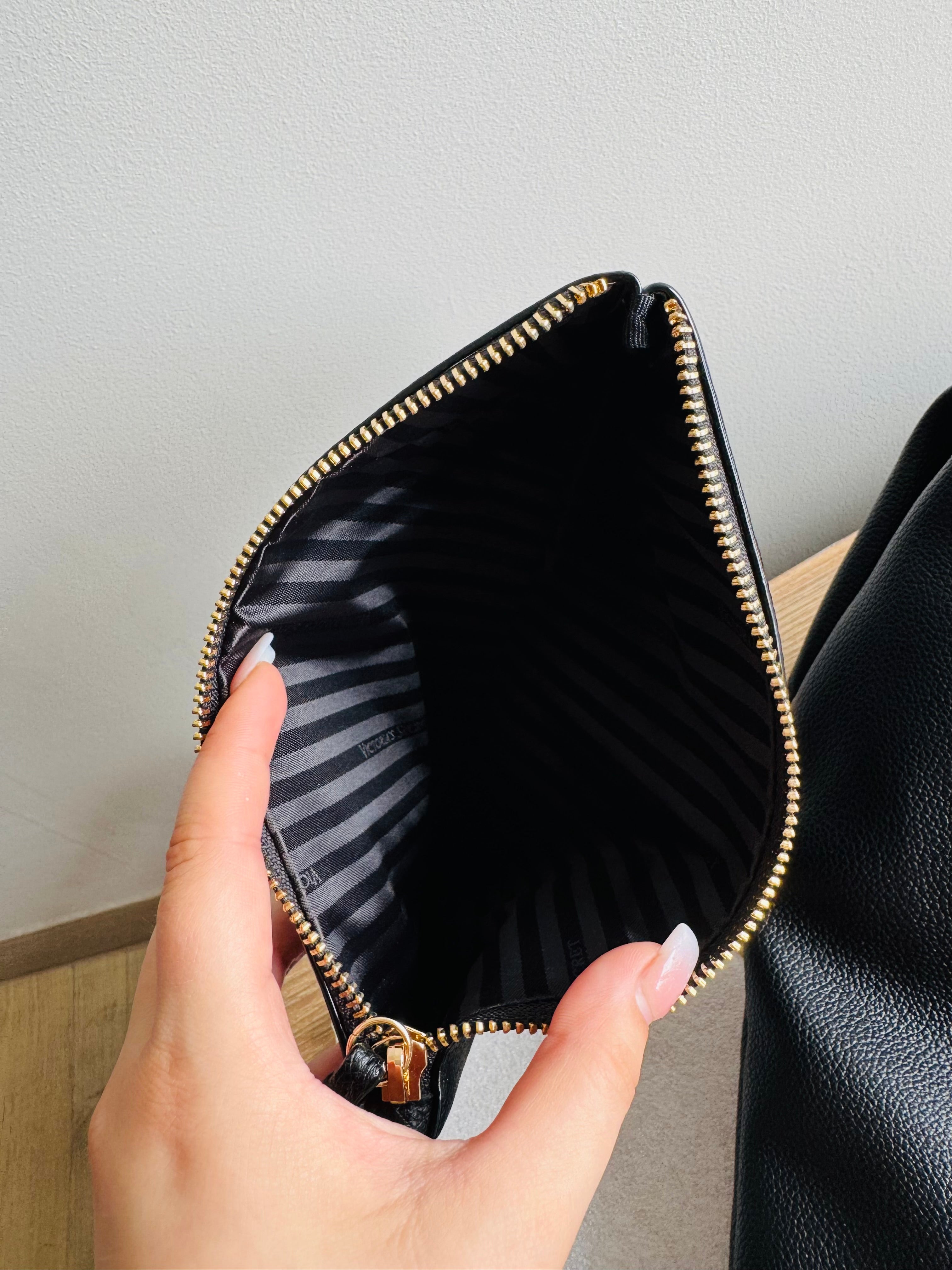 Cartera + Sobre de mano Victoria Secret