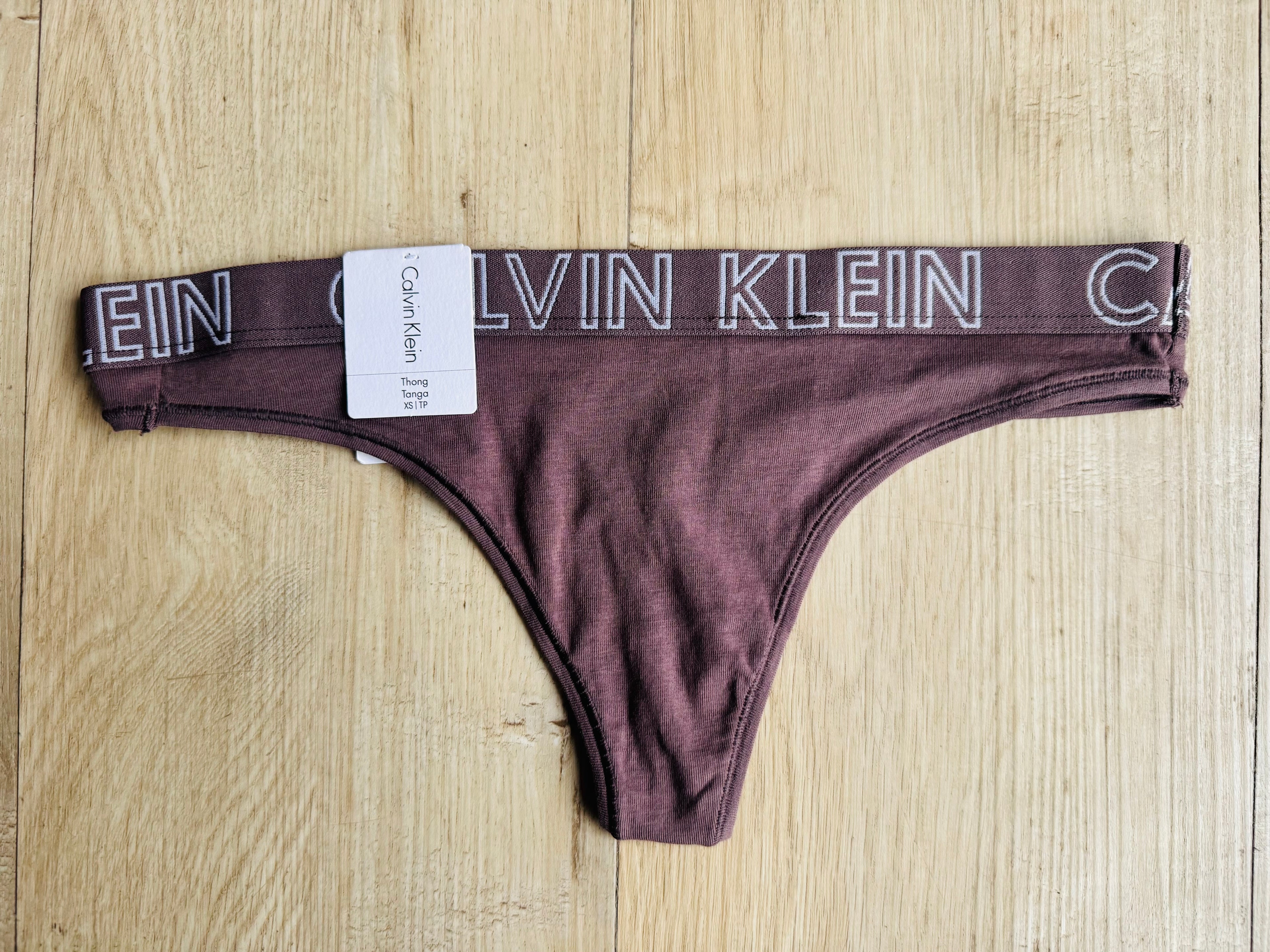 Colales Calvin Klein
