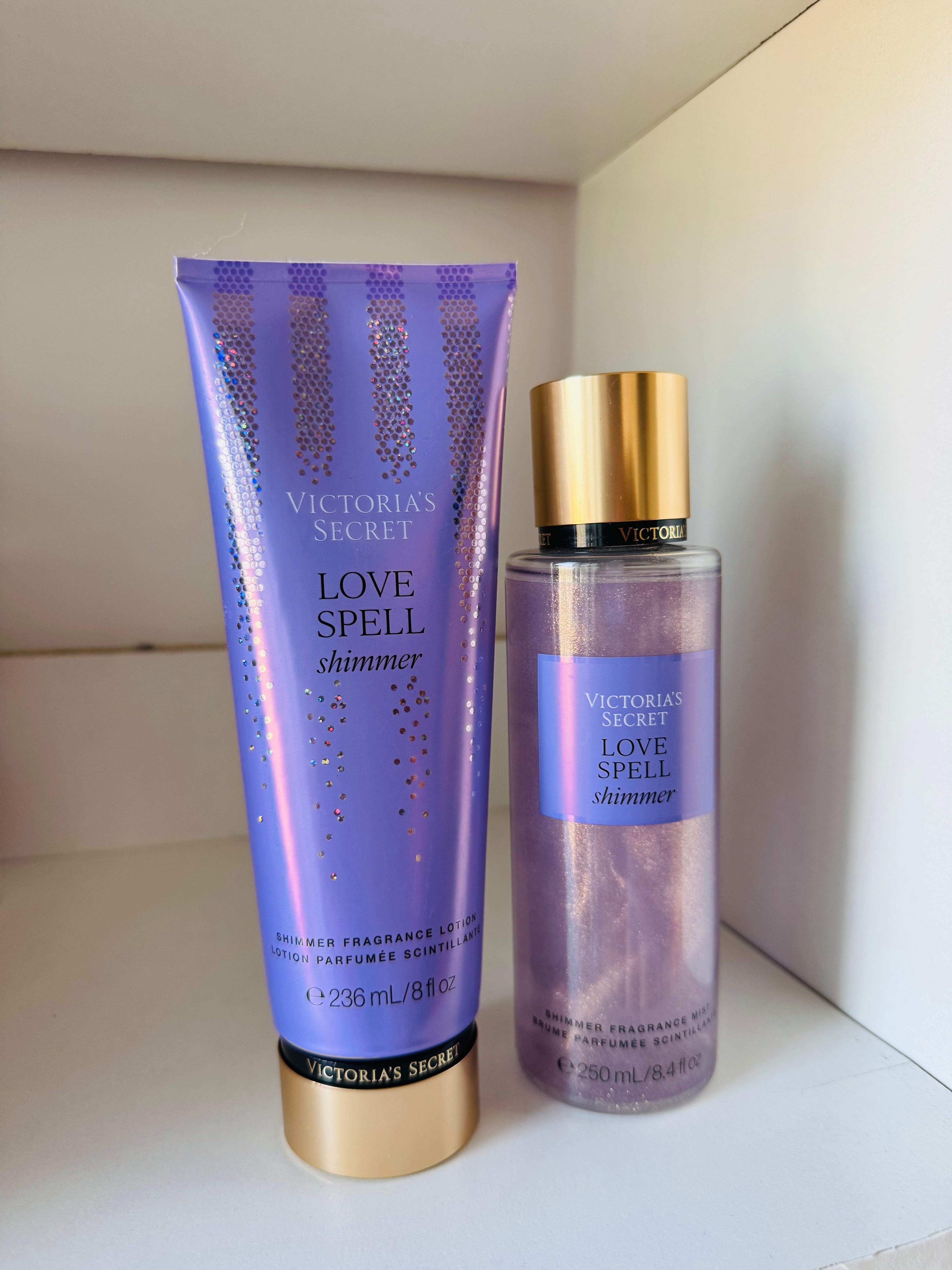 Set Love Spell Shimmer